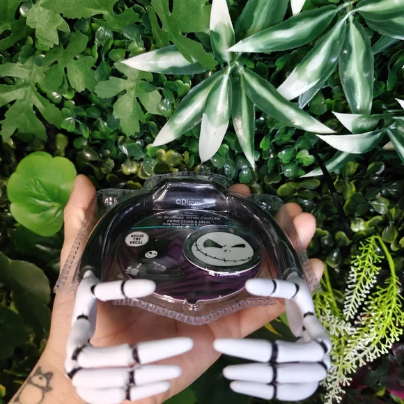 Hand Phone Stand Jack Skeleton Nightmare Before Christmas Phone Stand & Decal - Picture 4 of 7